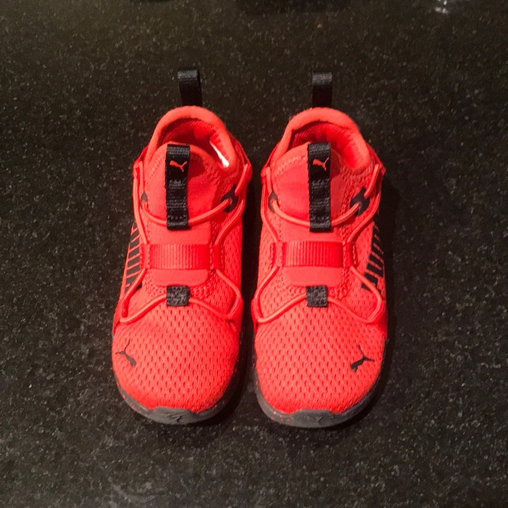 Puma Red Boy’s 8C Shoes